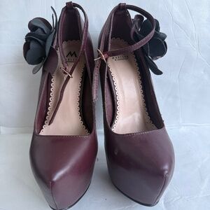 Madison by ShoeDazzle | Magenta Purple Sky High Platform Heels | Size 7